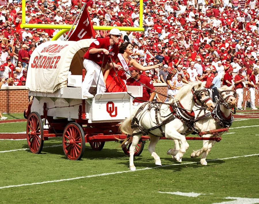 Where the wind comes sweepin' down the plain!!!
