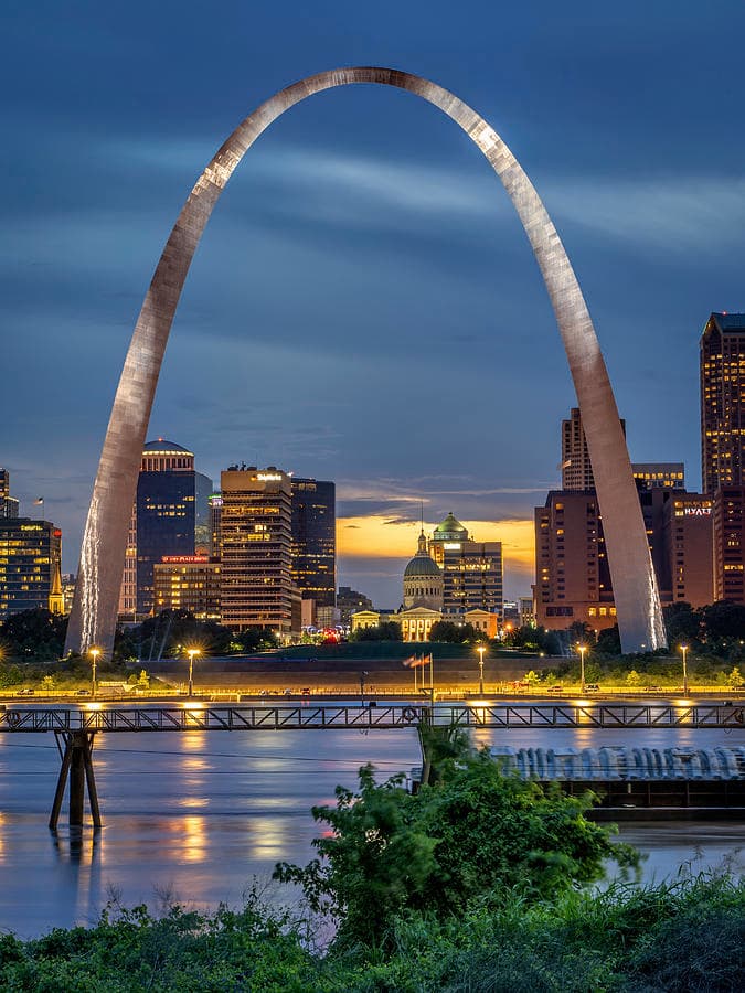 Gimme The Gateway Arch for another deposit into the Bank of Benj!